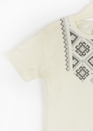 Girls’ t-shirt with decorative ornament