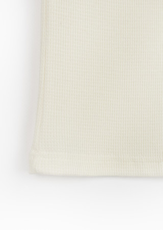 Girls’ t-shirt with decorative ornament