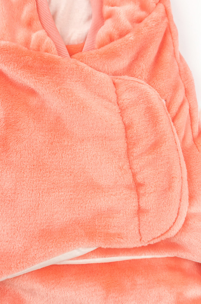 Пелюшка-кокон з плюшевої тканини на кулірній підкладці з капюшоном