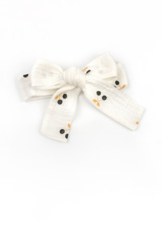 Мусліновий пісочник для дівчинки з пов'язкою у принт вишеньки