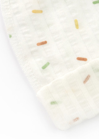 Шапочка для новонароджених з зовнішнім швом Confetti – інтерлок 100% бавовна