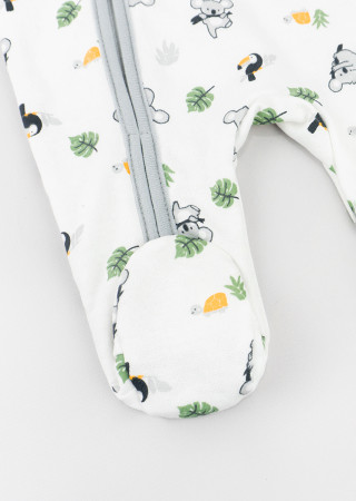 Infant zip-up onesie with closed feet