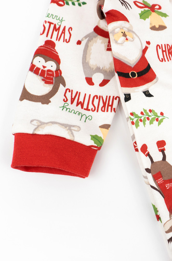 Дитячий чоловічок з різдвяними персонажами на кнопках з начосом