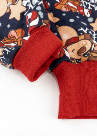 Детский трикотажный комбинезон из ткани с начосом и новогодним принтом